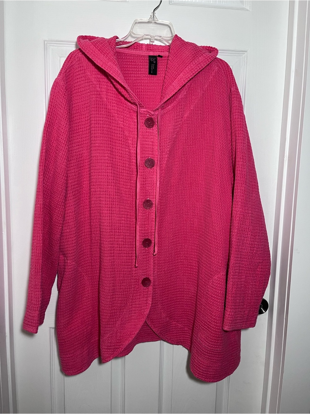 Focus Relaxed Waffle Knit Hooded Cardigan in Coral Colorway
